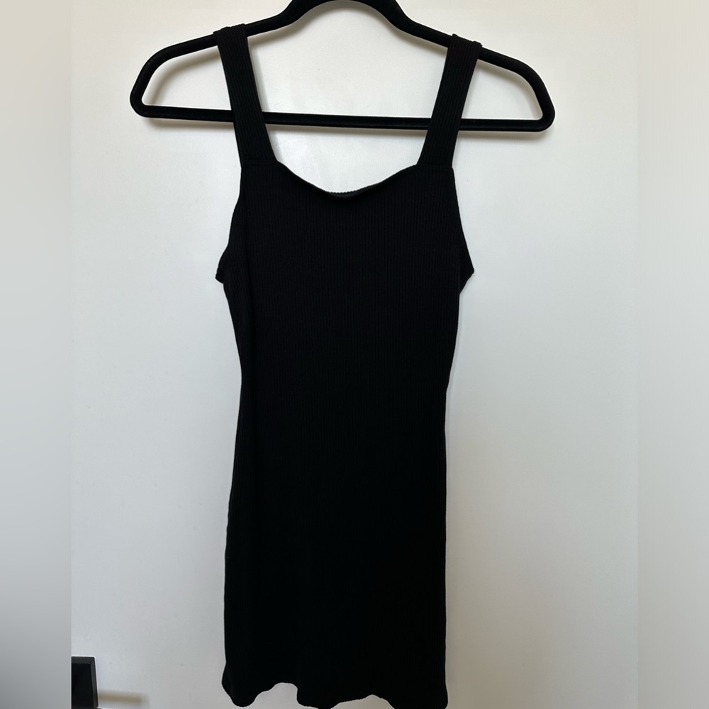 Reformation body con black dress